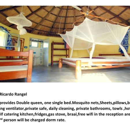 Praia do Tofo Pariango Beach Motel מראה חיצוני תמונה